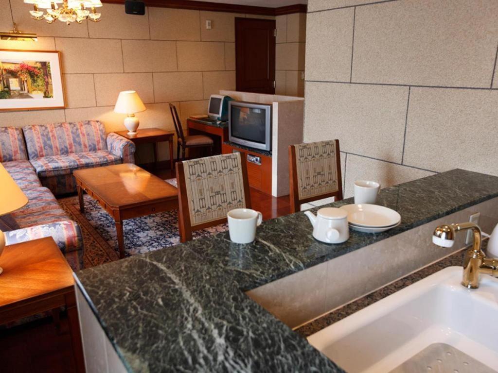 Hotel T Point Осака Екстериор снимка